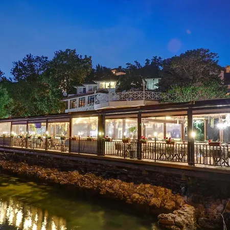 Jupiter 1 Family Hotel 2*