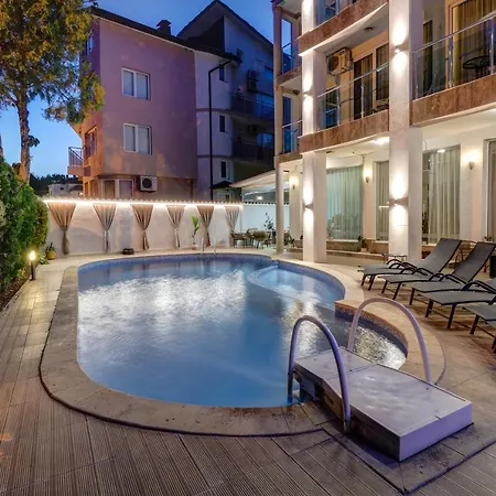 Jupiter 1 Family Hotel Baltsjik