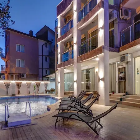 Jupiter 1 Family Hotel 2*