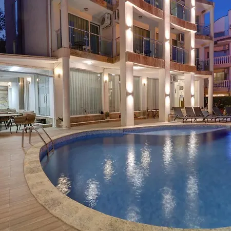 Jupiter 1 Family ホテル