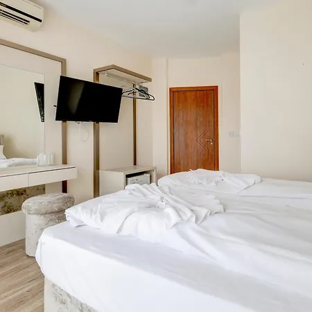 Jupiter 1 Family ホテル