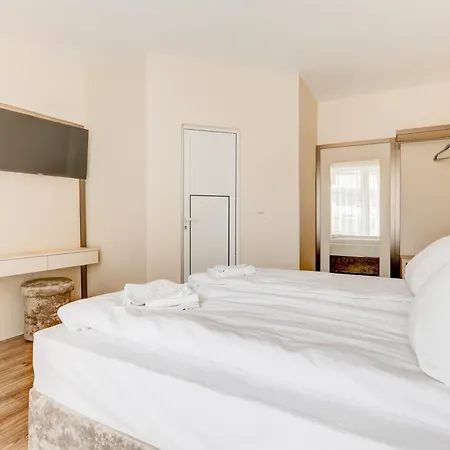 ホテル Jupiter 1 Family