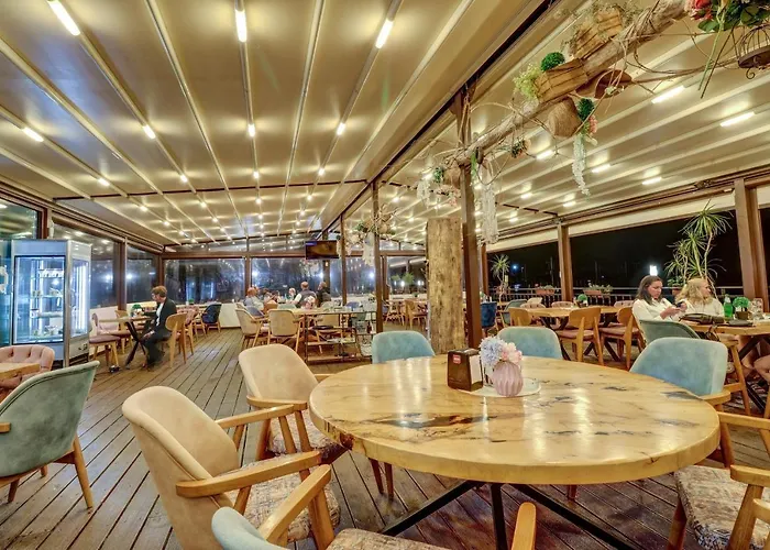 Ξενοδοχείο Jupiter 1 Family 2*