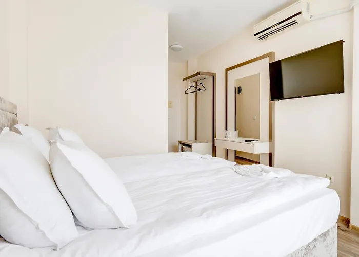 Ξενοδοχείο Jupiter 1 Family 2*